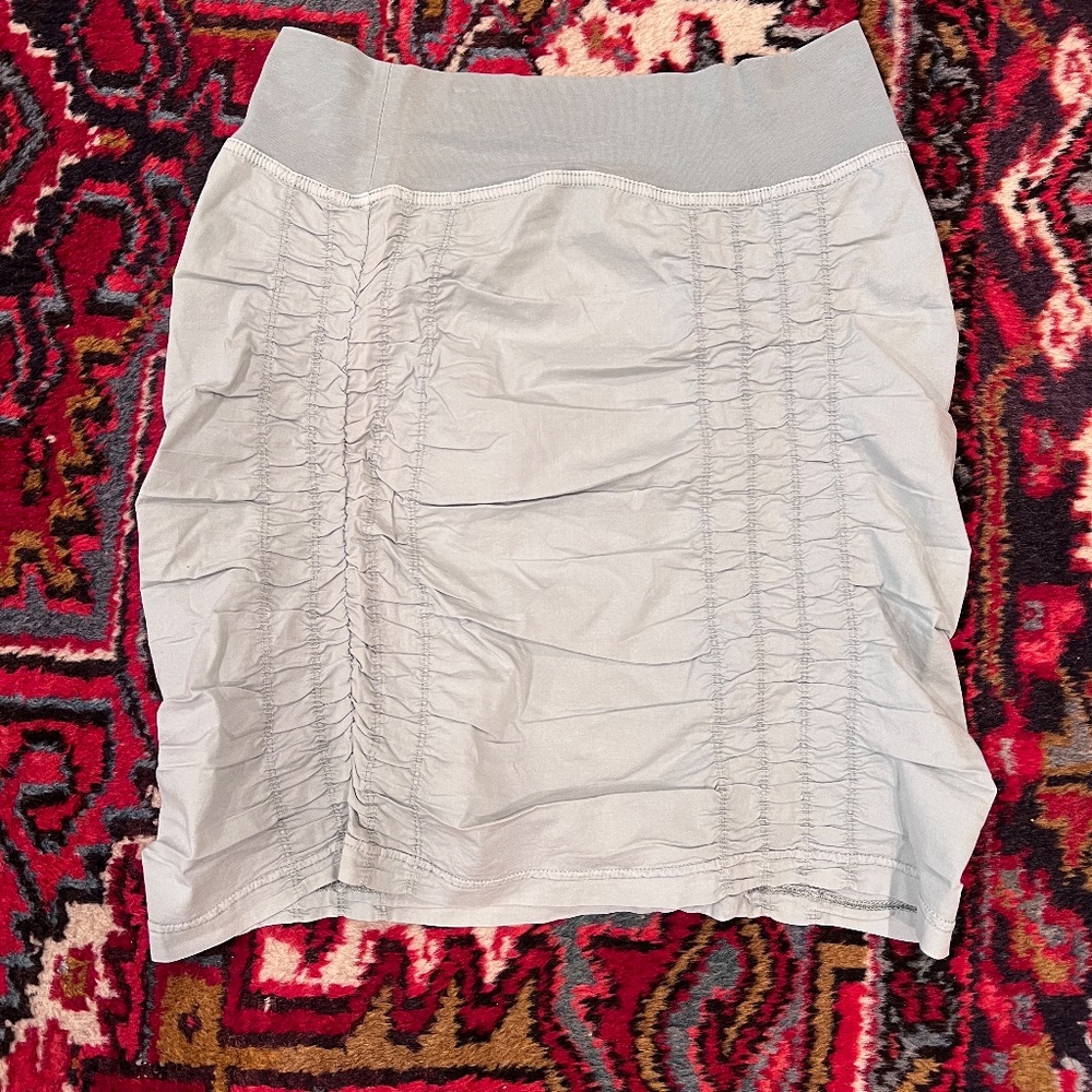 New with Tags XCVI Wearables -The Trace skirt in serenade